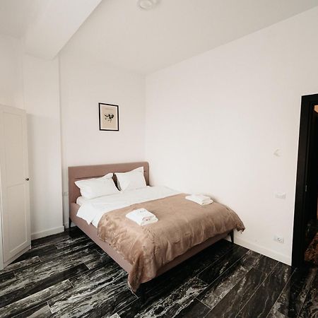 Luxury Cozy Apartments Сучава Екстер'єр фото
