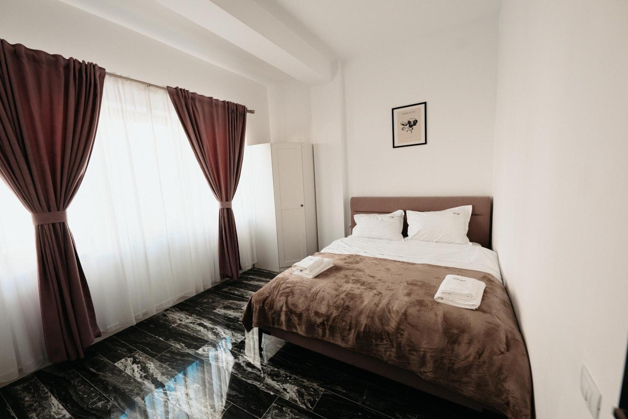 Luxury Cozy Apartments Сучава Екстер'єр фото