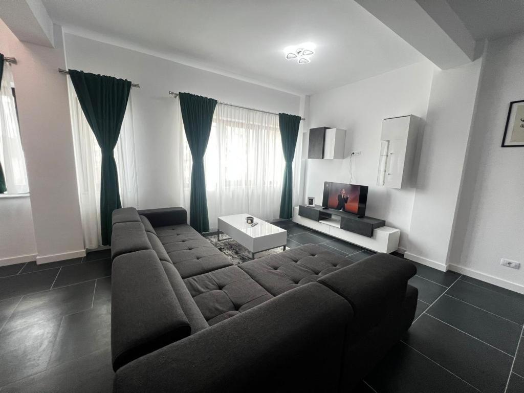 Luxury Cozy Apartments Сучава Екстер'єр фото