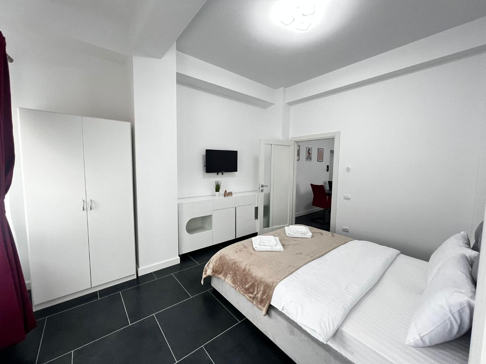 Luxury Cozy Apartments Сучава Екстер'єр фото